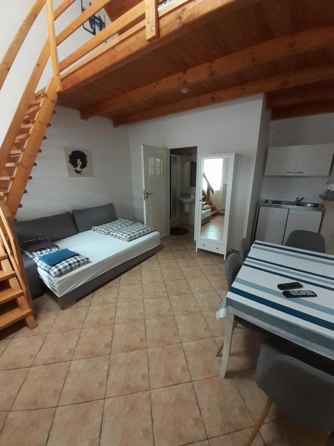 Polonia Apartman Διαμέρισμα Egerszalók Εξωτερικό φωτογραφία