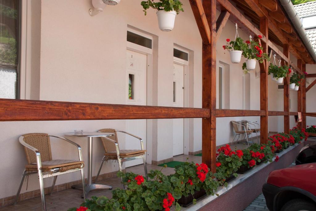 Polonia Apartman Διαμέρισμα Egerszalók Εξωτερικό φωτογραφία