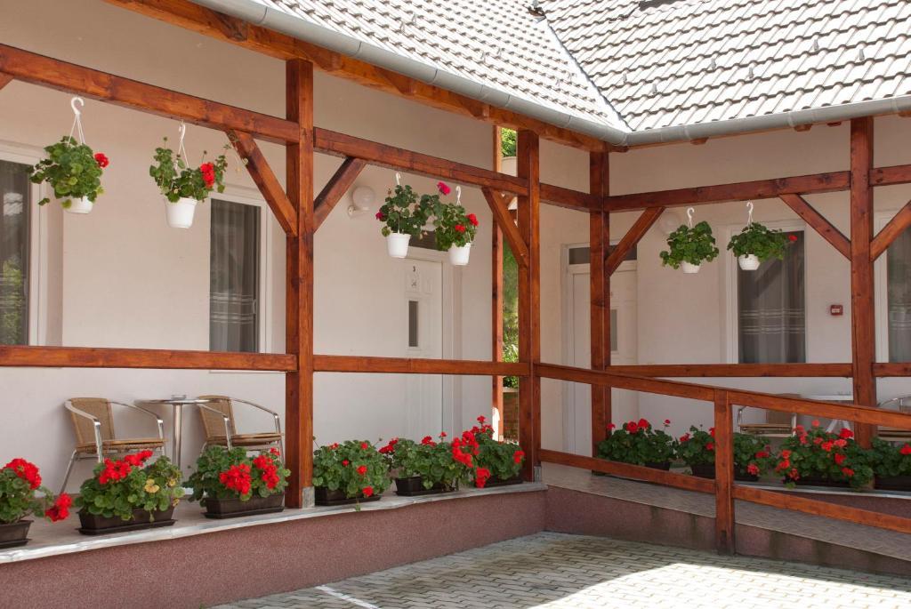 Polonia Apartman Διαμέρισμα Egerszalók Εξωτερικό φωτογραφία